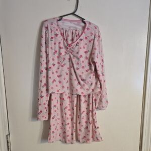 Tahari Girls' 3 Piece Pink and Blue Floral Pajamas